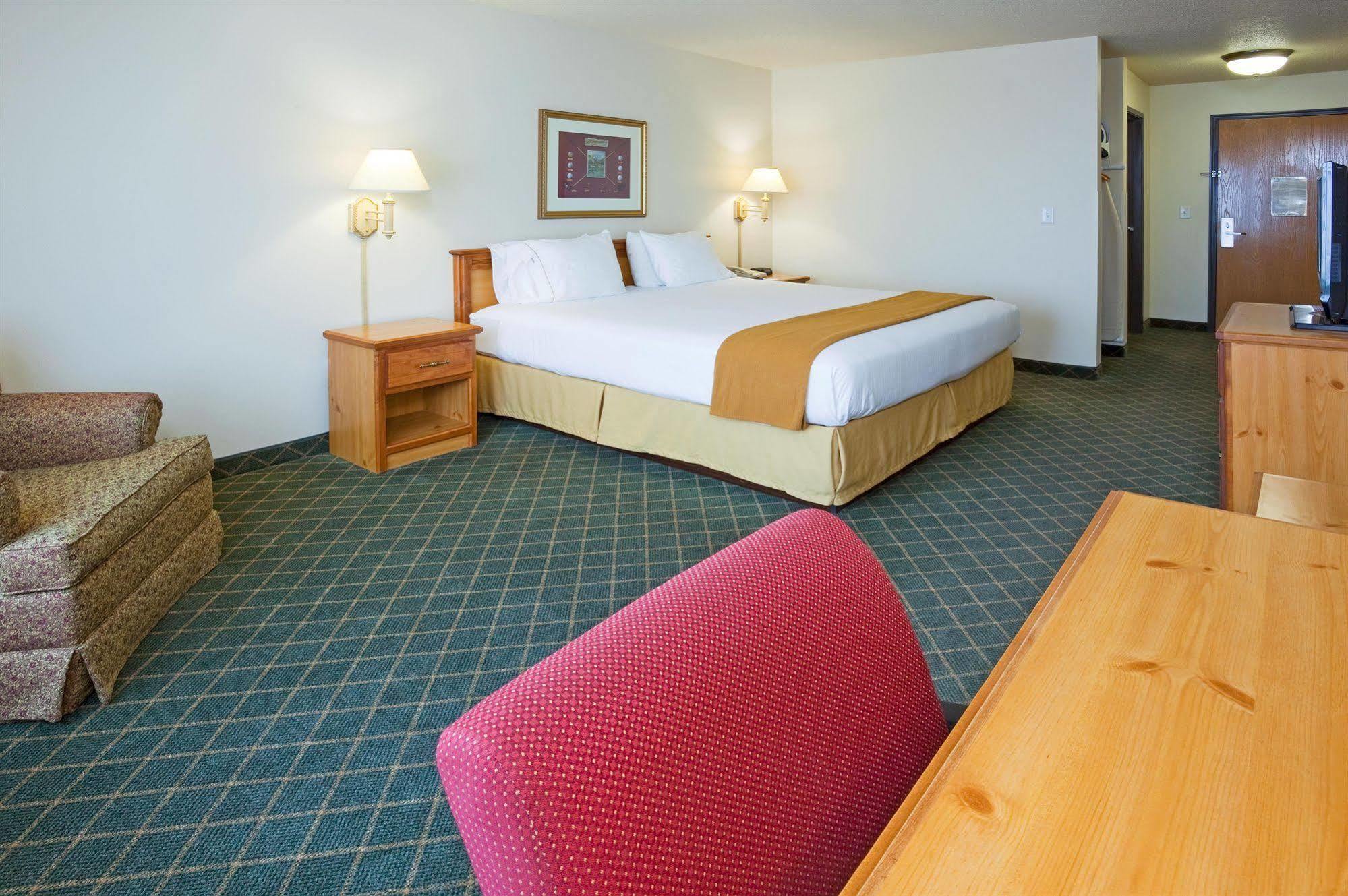Holiday Inn Express & Suites Yankton By Ihg Bilik gambar